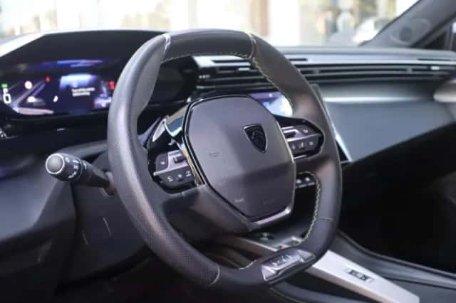 Peugeot 308 (2024) thumbnail 12