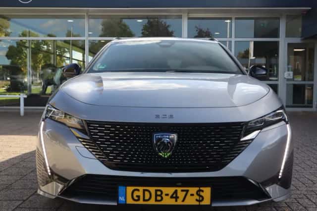 Peugeot 308 (2024) thumbnail 14