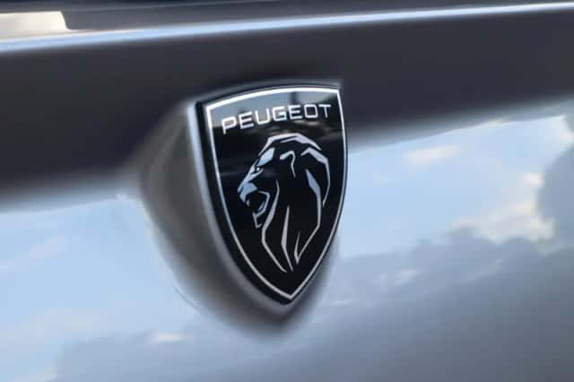 Peugeot 308 (2024) thumbnail 24