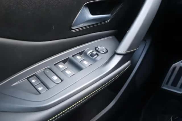 Peugeot 308 (2024) thumbnail 29