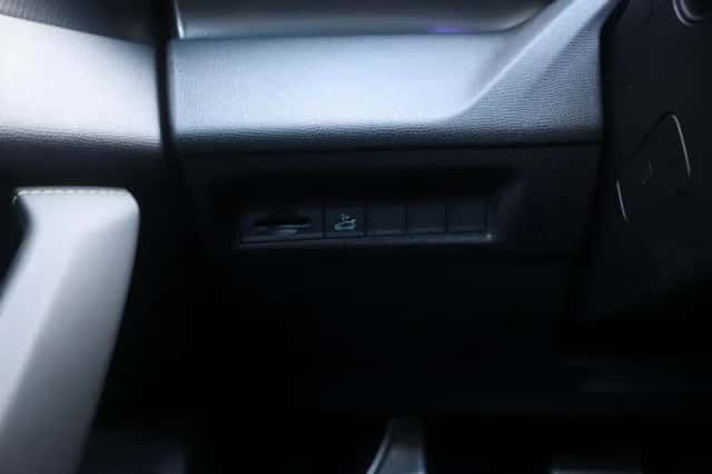 Peugeot 308 (2024) thumbnail 30