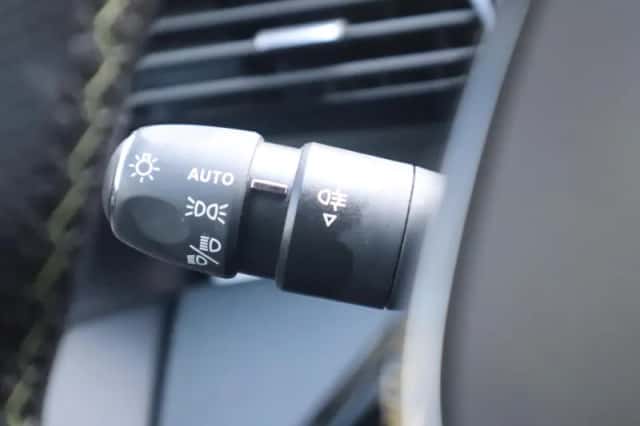 Peugeot 308 (2024) thumbnail 32