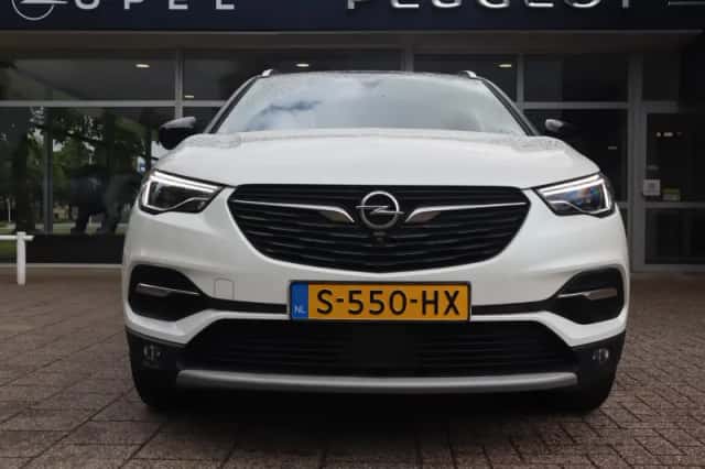 Opel Grandland X (2021) thumbnail 15