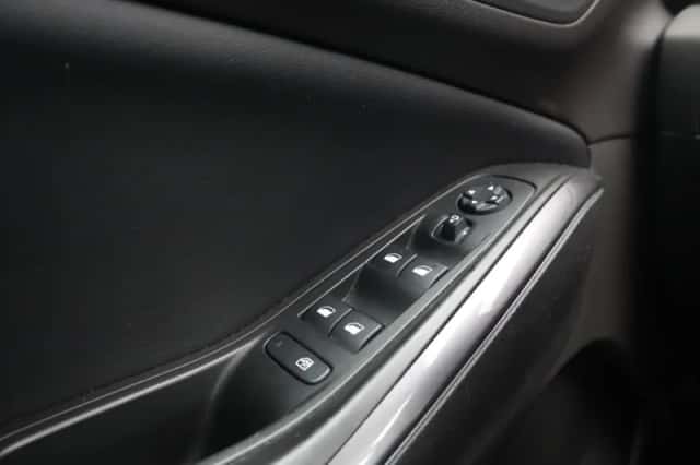 Opel Grandland X (2021) thumbnail 24