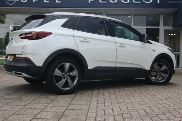Opel Grandland X (2021) thumbnail 4
