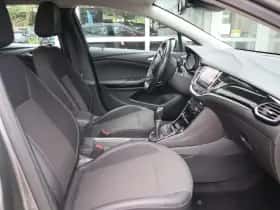 Opel Astra (2017) thumbnail 6