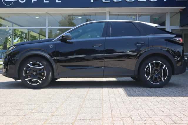Peugeot 3008 (2025) thumbnail 3