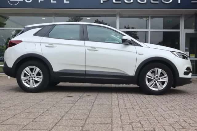 Opel Grandland X (2021) thumbnail 3