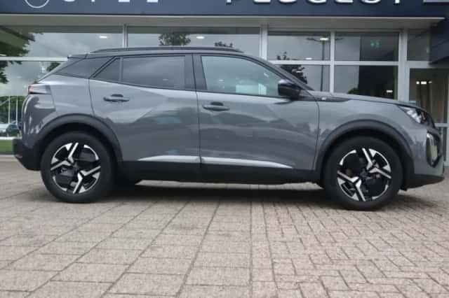 Peugeot e-2008 (2024) thumbnail 3