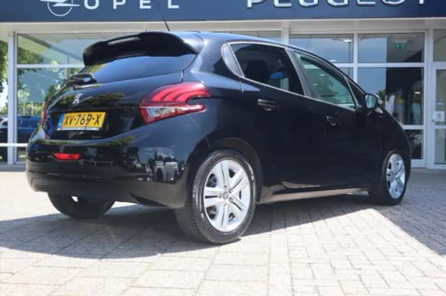 Peugeot 208 (2019) thumbnail 4