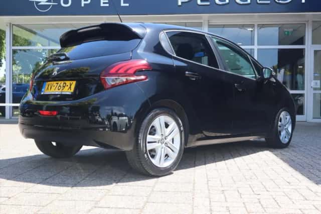 Peugeot 208 (2019) thumbnail 4
