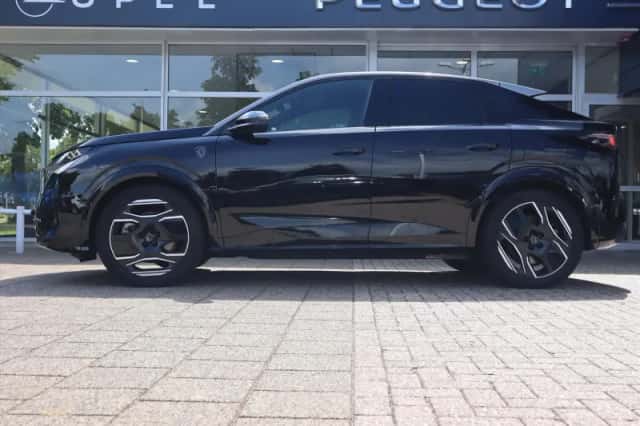 Peugeot e-3008 (2025) thumbnail 3