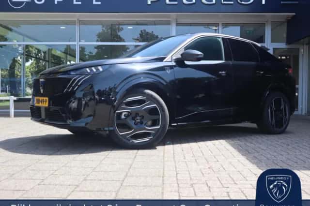 Peugeot e-3008 (2026) thumbnail 1