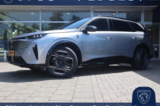 Peugeot E-5008 (2026) thumbnail 1