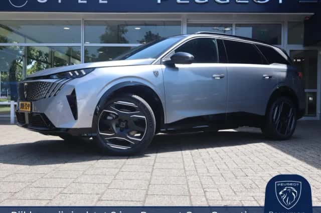 Peugeot E-5008 (2026) thumbnail 1