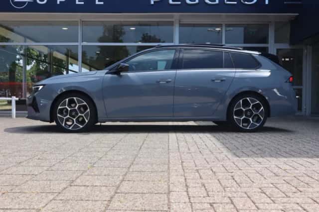 Opel Astra (2025) thumbnail 3