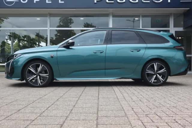 Peugeot 308 (2022) thumbnail 2