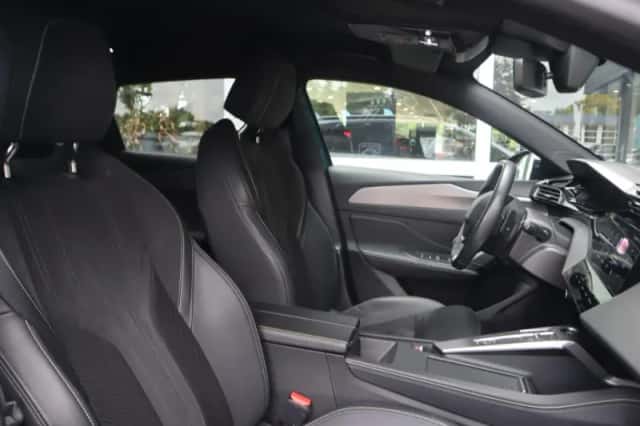 Peugeot 308 (2022) thumbnail 6