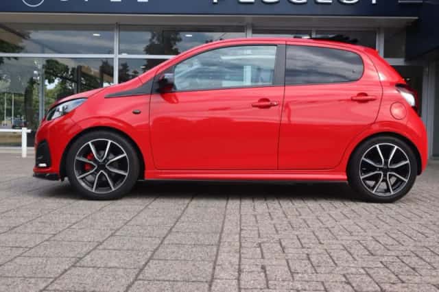 Peugeot 108 (2021) thumbnail 2
