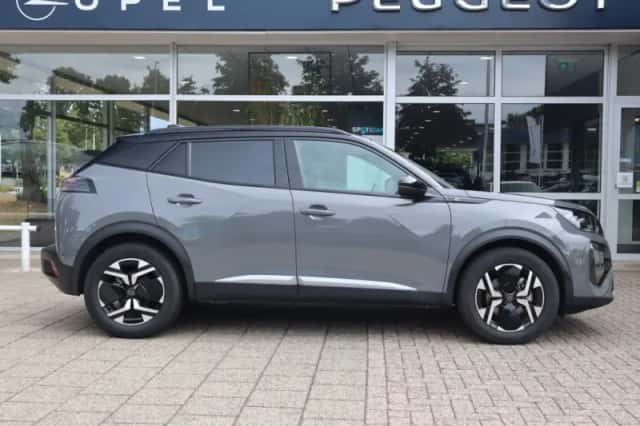 Peugeot e-2008 (2025) thumbnail 3
