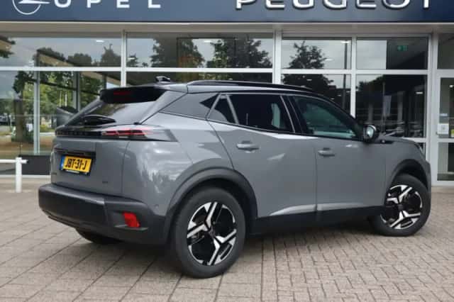 Peugeot e-2008 (2025) thumbnail 5