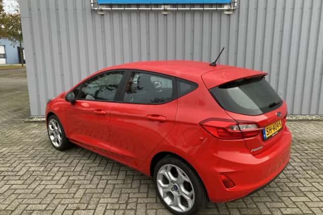 Ford Fiesta (2018) thumbnail 4