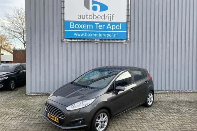 Ford Fiesta (2015) thumbnail 1