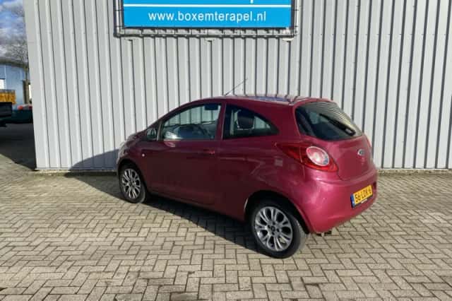 Ford Ka (2010) thumbnail 3