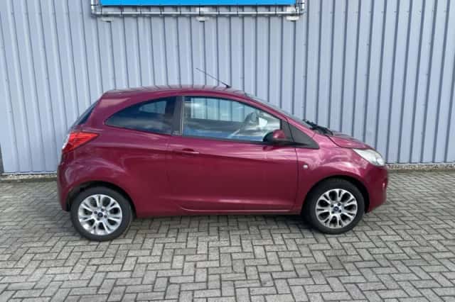 Ford Ka (2010) thumbnail 5