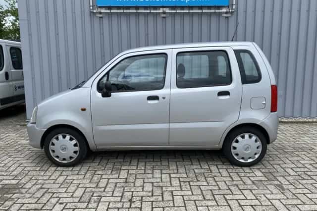 Opel Agila (2005) thumbnail 3
