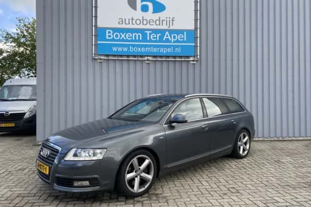Audi A6 (2010) thumbnail 1