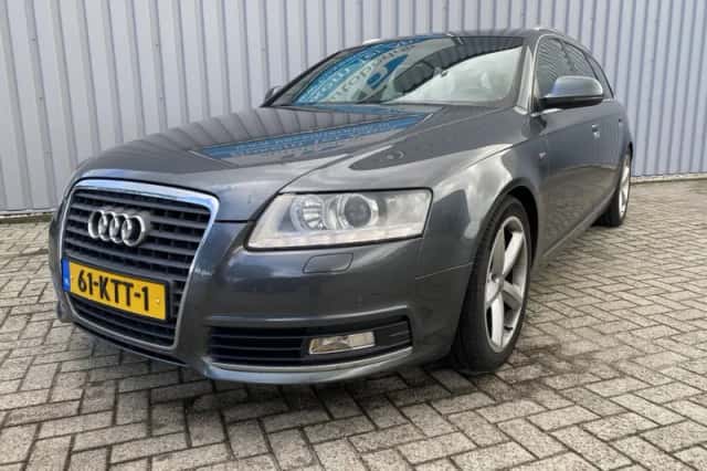 Audi A6 (2010) thumbnail 3