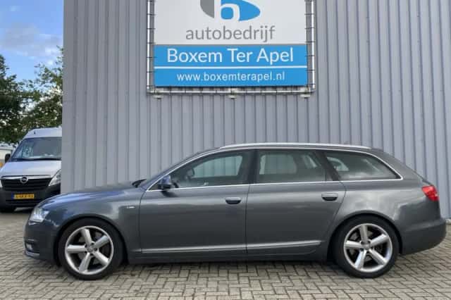 Audi A6 (2010) thumbnail 5