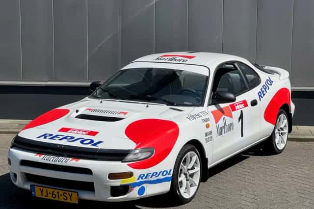 Toyota Celica (1990) thumbnail 1