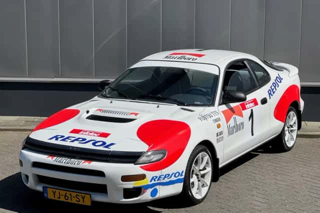 Toyota Celica (1990) thumbnail 3