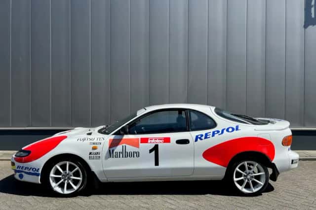 Toyota Celica (1990) thumbnail 4