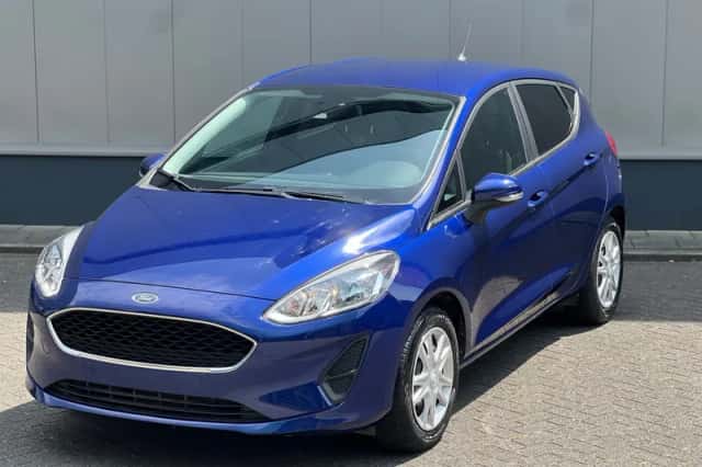 Ford Fiesta (2017) thumbnail 2