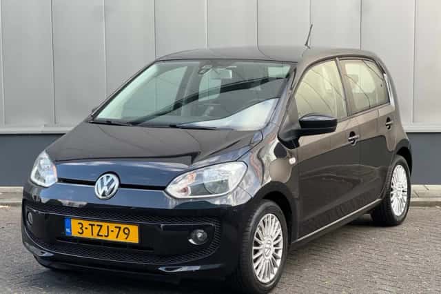 Volkswagen Up! (2014) thumbnail 1