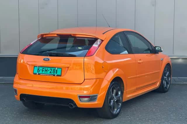 Ford Focus (2006) thumbnail 4