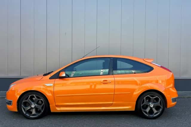 Ford Focus (2006) thumbnail 5
