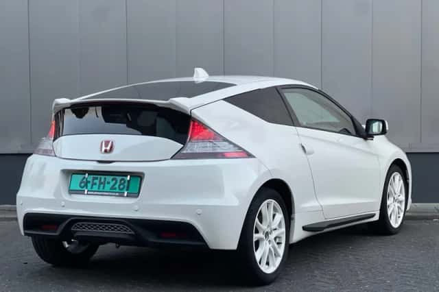 Honda CR-Z (2010) thumbnail 3