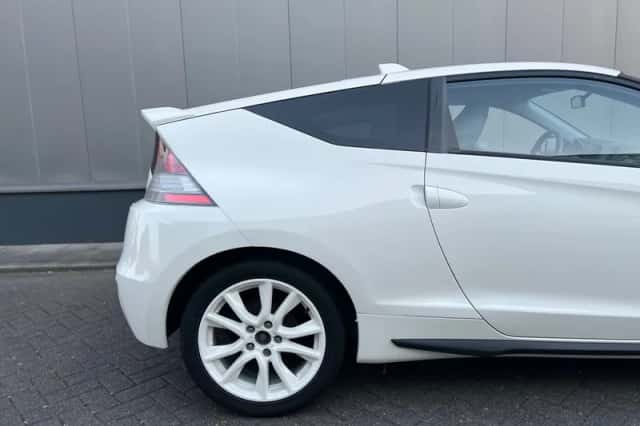 Honda CR-Z (2010) thumbnail 6