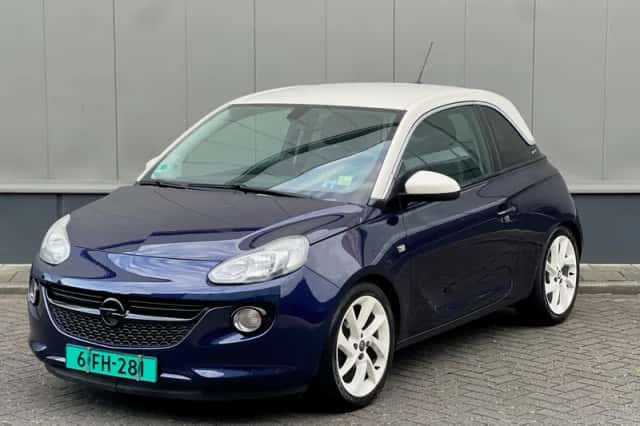Opel Adam (2016) thumbnail 1