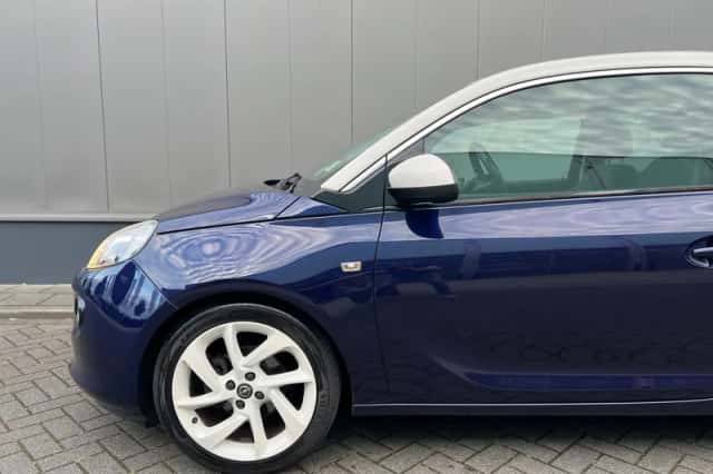 Opel Adam (2016) thumbnail 6
