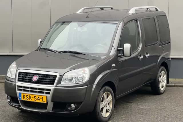 Fiat Doblò (2008) thumbnail 1