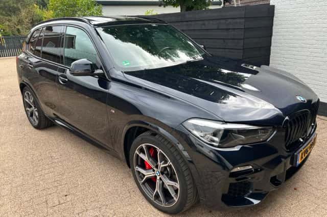 BMW X5 (2021) thumbnail 4
