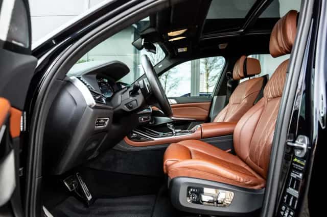 BMW X7 (2019) thumbnail 5