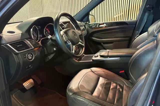 Mercedes-Benz ML-Klasse (2014) thumbnail 3