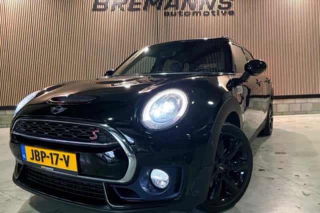 MINI Clubman (2017) thumbnail 2