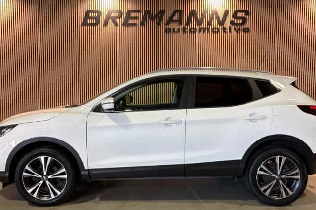 Nissan Qashqai (2021) thumbnail 5